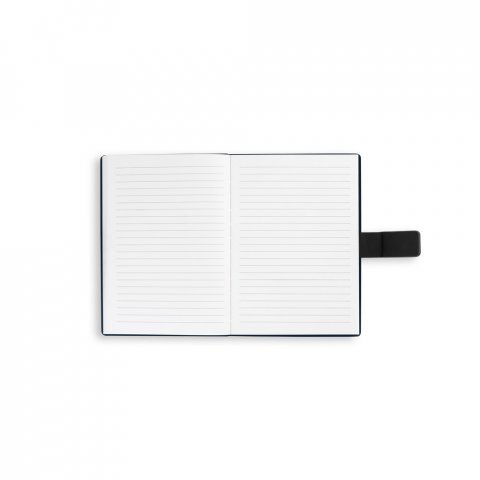 HILST. Caderno A5 com capa dura em 80% materiais reciclados (PU reciclado e poliéster reciclado) estruturado em duas partes: a primeira tem 128 páginas pautadas e a segunda 128 páginas lisas - Azul