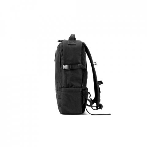 EDINBURGH BPACK. Mochila estilo militar em poliéster reciclado 600D, de alta densidade, com bolso para notebook 17.3" 21 L - Preto
