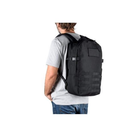 EDINBURGH BPACK. Mochila estilo militar em poliéster reciclado 600D, de alta densidade, com bolso para notebook 17.3" 21 L - Preto