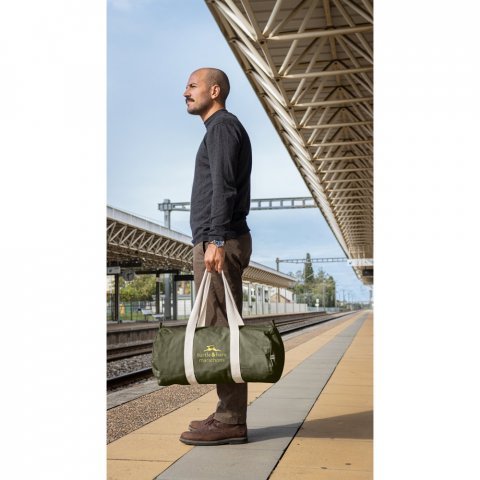 SAINT SPORT. Bolsa esportiva em algod&atilde;o reciclado e poli&eacute;ster reciclado (380 g/m&sup2; )