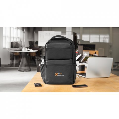 COPENHAGEN. Mochila em twill reciclado resistente &agrave; &aacute;gua com dois bolsos frontais de grande dimens&atilde;o (17.3")