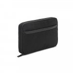 YANGON. Bolsa organizadora espa&ccedil;osa para acess&oacute;rios tecnol&oacute;gicos em poli&eacute;ster reciclado 600D twill - Preto