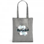 RYNEK. Sacola dobr&aacute;vel em 70% algod&atilde;o reciclado e 30% poli&eacute;ster reciclado (140 g/m&sup2;) sem tingimento - Preto