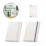 MILKY. Caderno A5 produzido atrav&eacute;s de pacotes de leite reciclados com folhas pautadas recicladas