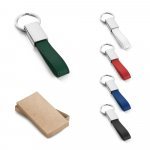 WATOH. Chaveiro em metal e PU