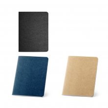 BULFINCH. Caderno B7 de capa flex&iacute;vel em cart&atilde;o kraft 100% reciclado, com p&aacute;ginas lisas recicladas