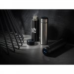 ROSSI. Garrafa t&eacute;rmica em a&ccedil;o inox de parede dupla isolada a v&aacute;cuo, com term&ocirc;metro digital (450 mL)
