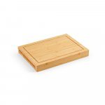 MUGWORT. Conjunto de t&aacute;buas em bambu com 3 facas inclusas - Natural