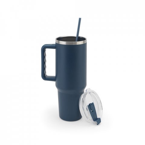 JOYNER XL. Copo de viagem de grande dimensão em aço inoxidável 91% reciclado com parede dupla isolada a vácuo e acabamento em mate 1300 mL - Azul marinho
