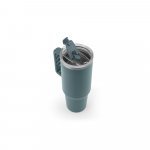 JOYNER XL. Copo de viagem de grande dimensão em aço inoxidável 91% reciclado com parede dupla isolada a vácuo e acabamento em mate 1300 mL - Verde tropa