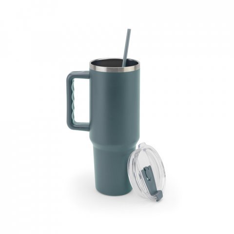 JOYNER XL. Copo de viagem de grande dimensão em aço inoxidável 91% reciclado com parede dupla isolada a vácuo e acabamento em mate 1300 mL - Verde tropa