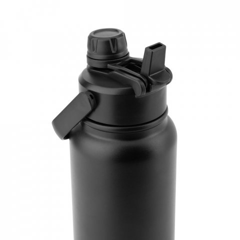 ALCARAZ. Garrafa em a&ccedil;o inox 90% reciclado, com parede dupla isolada a v&aacute;cuo (830 mL) - Preto