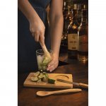 KRATENA. Kit para caipirinha com 5 pe&ccedil;as em bambu