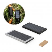 CLERK. Bateria port&aacute;til em alum&iacute;nio 100% reciclado (8 000 mAh)