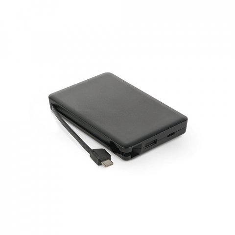 LATTES. Bateria port&aacute;til com cabo integrado, em ABS 100% reciclado (10.000 mAh) - Preto