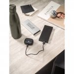 DOROTHY 10. Bateria port&aacute;til em alum&iacute;nio 100% reciclado (10.000 mAh)