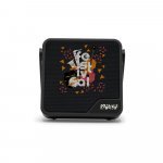DIPSTER. Coluna port&aacute;til com prote&ccedil;&atilde;o &agrave; prova d'&aacute;gua (IPX7) e autonomia de 11h (1.800 mAh), em ABS 100% reciclado - Preto