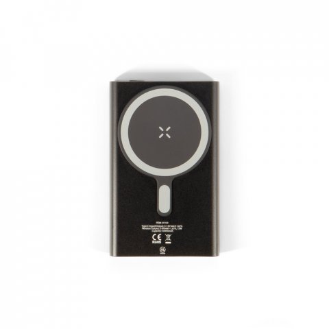 WRIGHT 10. Bateria port&aacute;til magn&eacute;tica com carregamento super-r&aacute;pido em alum&iacute;nio reciclado e ABS reciclado (10.000 mAh) - Preto