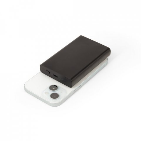 WRIGHT 10. Bateria port&aacute;til magn&eacute;tica com carregamento super-r&aacute;pido em alum&iacute;nio reciclado e ABS reciclado (10.000 mAh) - Preto
