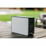 JOUNCER. Caixa de som com microfone e autonomia de 7h (5.200 mAh), em ABS 100% reciclado