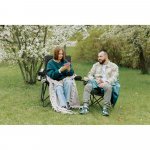 JOHAN. Baralho de 54 cartas em papel plastificado