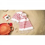 MALLORCA. Toalha de praia em algodão (70% reciclado) e poliéster (30% reciclado) (180 g/m²)