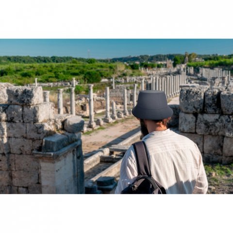 MASON. Panam&aacute; em poli&eacute;ster 100% reciclado