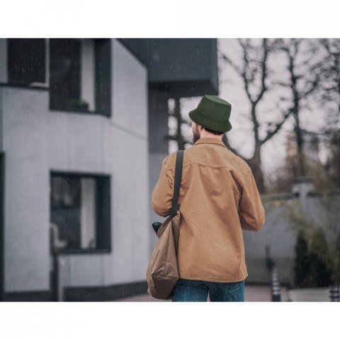 MASON. Panam&aacute; em poli&eacute;ster 100% reciclado